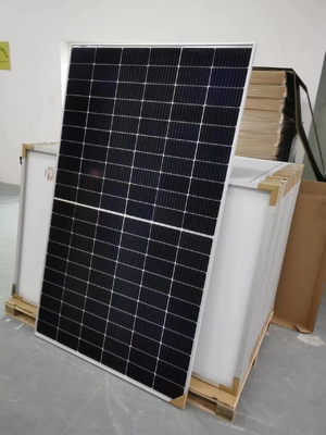 satın al 12V Yarım Hücreler Mono Yerli / Ticari PV Modülü Güneş Paneli 440W 450W 460W 470W online manufacture